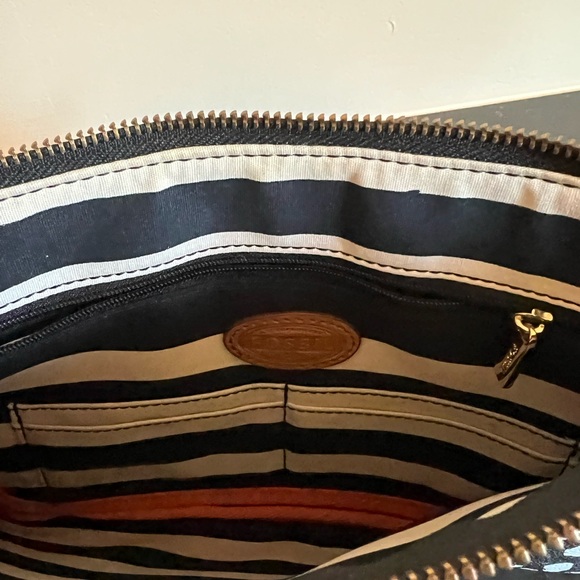 Fossil Blue Floral Crossbody Purse - Picture 5 of 7